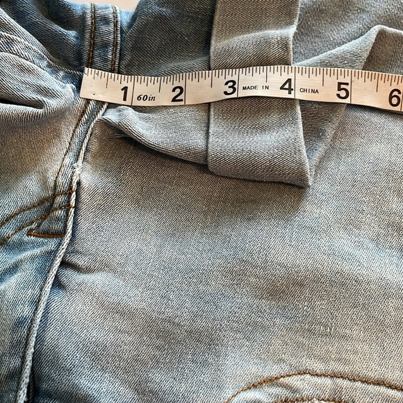 Hudson Jeans Ruby Short Mid Rise Size 26 - Picture 8 of 16